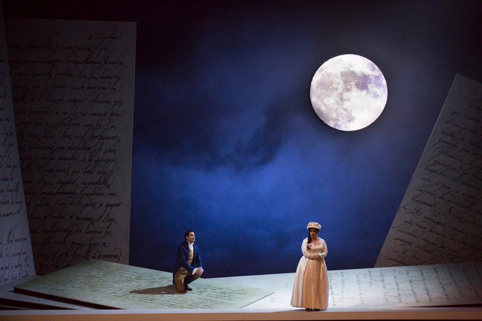 Carol García y Jonathan Tetelman como Charlotte y Werther, en la producción del Gran Teatro Nacional (Fotografía: GTN) 